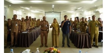 Asisten Ekbang  Buka Workshop Rencana Aksi Daerah Perkebunan Kelapa Sawit Berkelanjutan