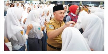Gubernur Silaturahmi dengan Siswa SMA/SMK/MA Sederajat Kelas XII Kota Sampit