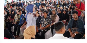 Ivo Sugianto Sabran Salurkan 2 Ribu Paket Sembako Untuk Mahasiswa Perantauan