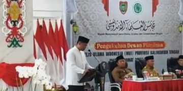 Sekretaris DPRD Kalteng Hadiri Pengukuhan Pengurus MUI Kalteng