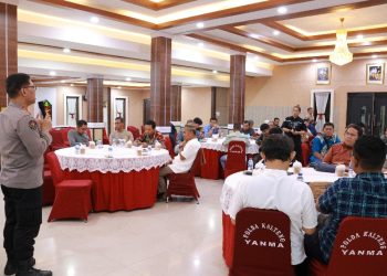 Bidhumas Polda Kalteng Berbuka Puasa Bersama Insan Pers