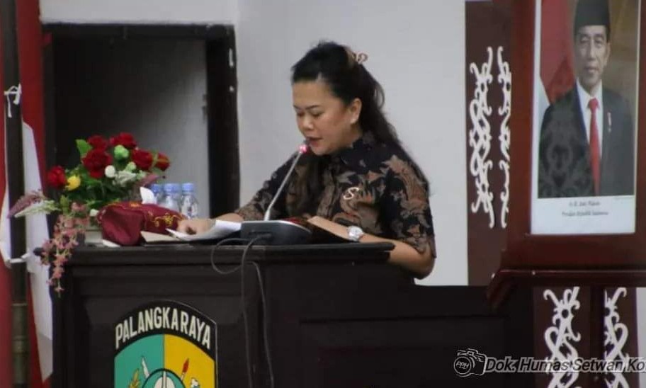 Anggota DPRD Kalteng, Sophi Aryani