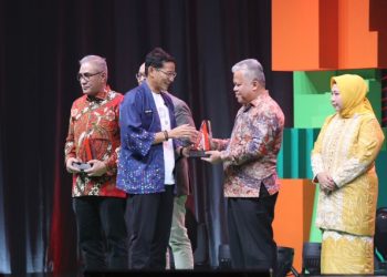RJ Dinilai Berikan Dampak Positif, Jaksa Agung Dianugerahi Penghargaan Kreatif untuk Keterlibatan dan Kolaborasi Komunitas