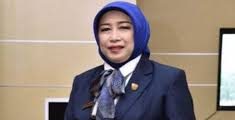 Ketua DPRD Barut, Merry Rukaini