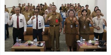 Plh. Sahli Gubernur Pemkumpol Akhmad Husain Buka Rapat Asistensi dan Supervisi LPPD Kabupaten/Kota Regional Kalteng