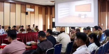 Asisten I Setda Mura Buka Fokus Group Discussion
