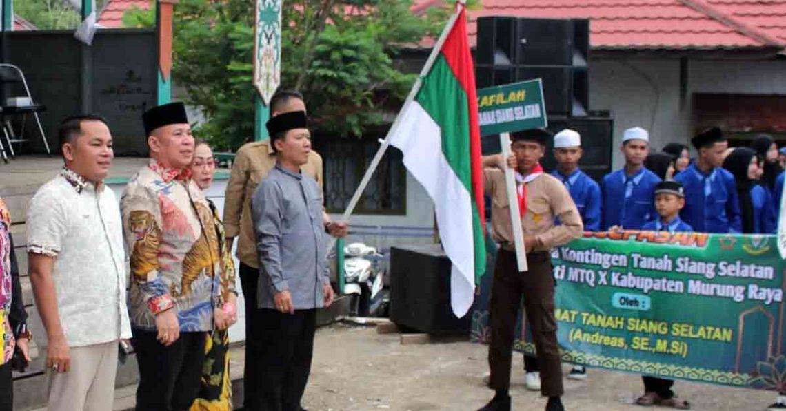 Pelepasan Peserta Pawai Ta’aruf MTQ ke-X Tingkat Kab Mura