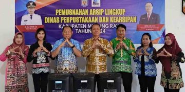 Dinas Perpustakaan dan Kearsipan Mura Laksanakan Pemusnahan Arsip