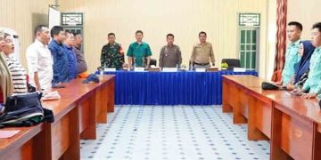 Pj Bupati Hermon Pantau Kesiapan Pilkada di Kecamatan Uut Murung