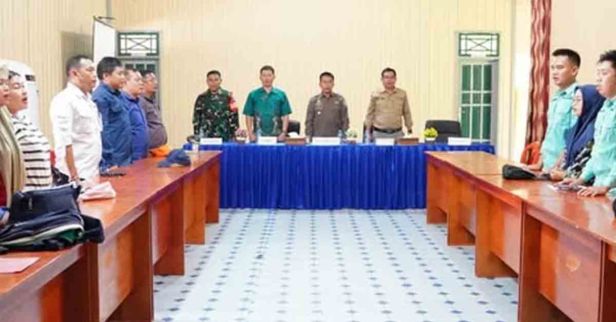 Pj Bupati Hermon Pantau Kesiapan Pilkada di Kecamatan Uut Murung