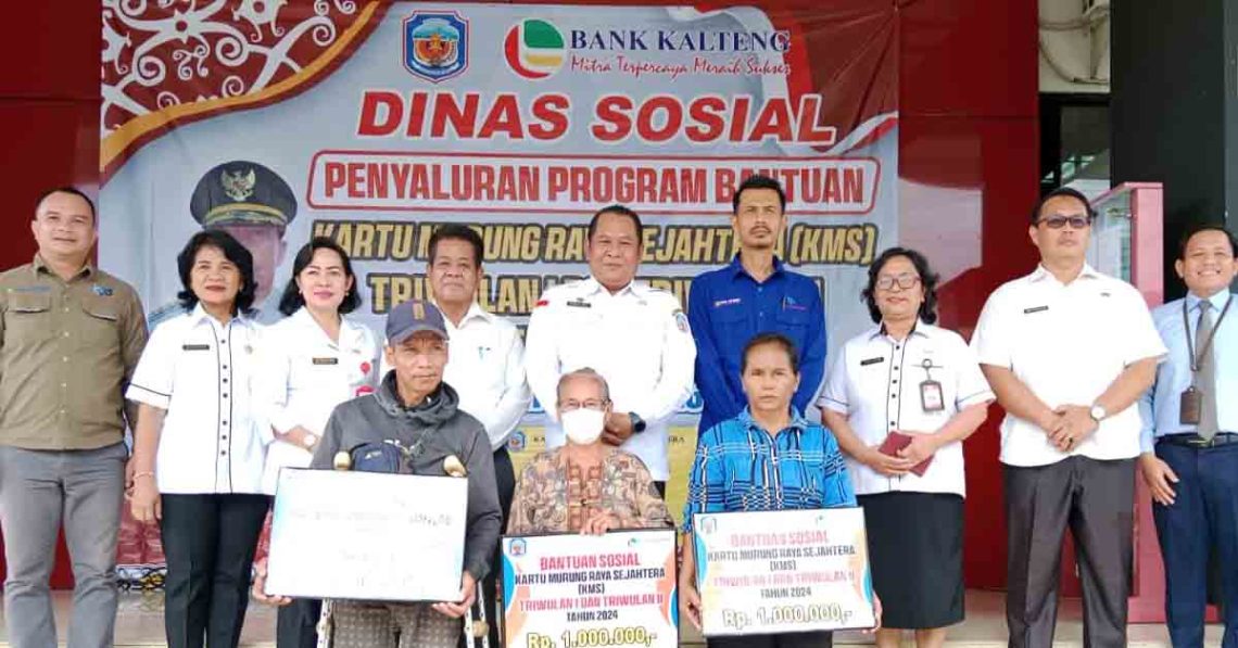 Penyaluran Bantuan Kartu Murung Raya Sejahtera Triwulan I dan II