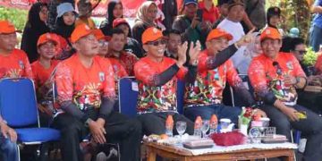 Karnaval Budaya Peringati Hari Jadi Ke-22 Kabupaten Mura