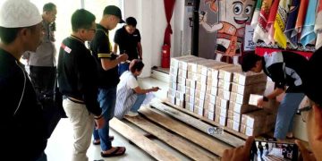 Kertas Surat Suara Pilkada 2024 Tiba di Kantor KPU Mura