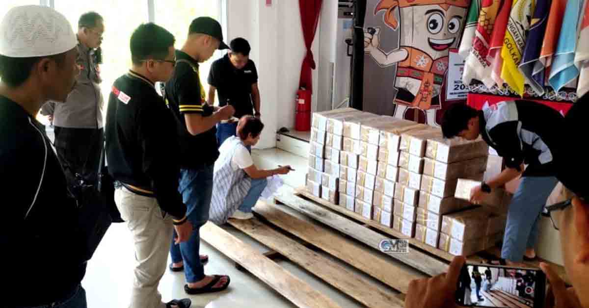 Kertas Surat Suara Pilkada 2024 Tiba di Kantor KPU Mura