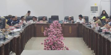 Waket DPRD Barut Pimpin Rapat Bahas Pembebasan Lahan