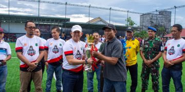 Sekda Buka Turnamen Mini Soccer Bupati Cup III
