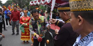 Ribuan Peserta Semarakkan Pawai Karnaval Budaya