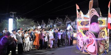 Pawai Gebyar Gema Takbir Idul Fitri di Kapuas Berlangsung Meriah