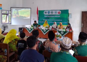 Milad ke-112 Muhammadiyah, Posbakum ‘Aisyiyah Kalteng Gelar Penyuluhan di Desa Bukit Raya, Lamandau