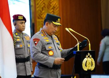 Kapolri Pimpin Upacara Kenaikan Pangkat 10.548 Perwira Polri