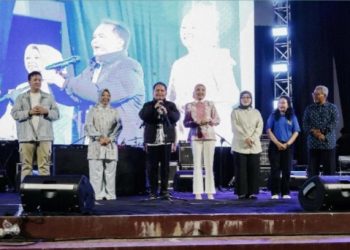 Gubernur Agustiar Sabran Hadiri Hiburan Rakyat Semarak Hari Kemenangan