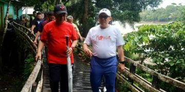 Pj. Bupati Barito Utara Tinjau Jembatan Karang Jawa dan Lokasi Relokasi Warga di Jalan Lingkar Kota