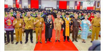 Gubernur Hadiri Sidang Terbuka Senat UPR Wisuda Program Pascasarjana dan Sarjana