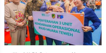 Wagub Edy Pratowo Pimpin Upacara Peringatan Hari Jadi ke-75 Kabupaten Barito Utara