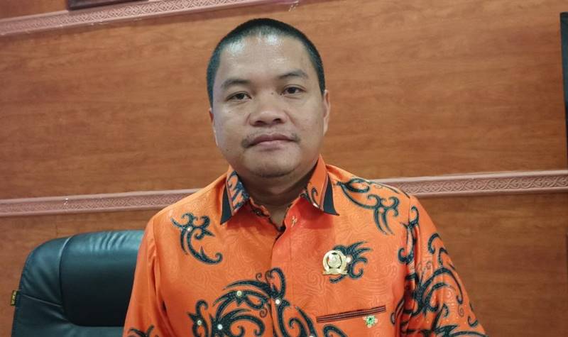 Wakil Ketua II DPRD Kabupaten Kapuas,  Berinto