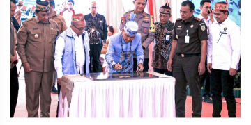 Gubernur Agustiar Sabran Resmikan Koperasi Merah Putih Bukit Tunggal