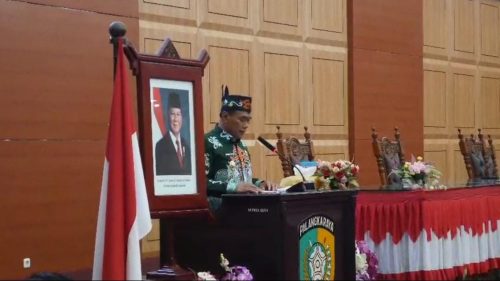 Wakil Wali Kota Palangka Raya Achmad Zaini saat membacakan sambutan Wali Kota Palangka Raya