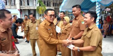 Peralatan Pendidikan untuk Dukung Mutu Pembelajaran, Diserahkan Disdik Barut