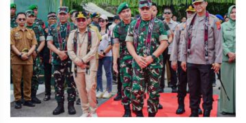 Gubernur Agustiar Sabran Dampingi Pangdam XII/Tpr di Muara Teweh, Tegaskan Sinergi Jelang PSU