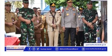 Pj. Barito Utara Dampingi Gubernur Kalimantan Tengah Kunjungi SMAN 1 Muara Teweh