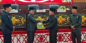 Bupati Heriyus Pimpin Rapat Monev Pembangunan Murung Raya, Tekankan Sinergi dan Kesejahteraan Masyarakat