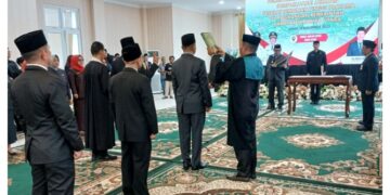 Bupati Barito Utara H Shalahuddin Lantik 4 Pejabat Pimpinan Tinggi Pratama