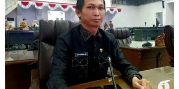 Legislator Barut Apresiasi Kunjungan Gubernur ke SMAN 4 Muara Teweh