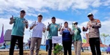 Pemkab Barito Utara Tanam Ratusan Bibit Pohon di Buper Panglima Batur