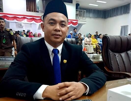 Anggota DPRD Jiham Nur Dukung Penandatanganan MoU Program Jaga Desa