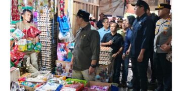 Jelang Nataru 2025, Bupati dan Wakil Bupati Barito Utara Pantau Stok Bahan Pokok