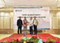 PT SKS Listrik Kalimantan Terima Gridlight Award dari PLN