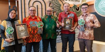 Kolaborasi CSR dan Procurement Antarkan PT SKS Listrik Kalimantan Raih IGA Awards 2026