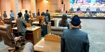 Bupati Barito Utara Sampaikan Jawaban Fraksi DPRD atas Lima Raperda Strategis