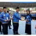 Bupati Barut Serahkan Penghargaan Literasi dan Mobil Perpustakaan Keliling