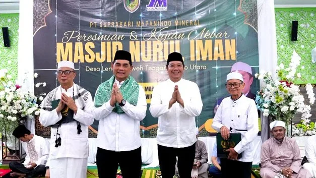 Bupati Barut H Shalahuddin resmikan masjid Nurul Iman