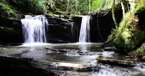 alah satu objek wisata yang menjadi andalan adalah Air Terjun Jantur Doyam