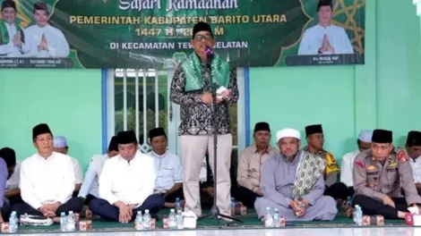 Pemerintah Kabupaten Barito Utara kembali melaksanakan kegiatan Safari Ramadan dengan menggelar buka puasa bersama masyarakat di Masjid Al Muhajirin, Desa Tawan Jaya (SP1), Kecamatan Teweh Selatan, Kamis (5/3/2026). Foto : Is