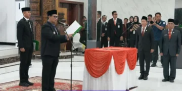 Pelantikan Pejabat Barito Utara, Bupati Tekankan Profesionalisme ASN