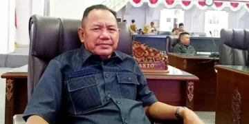 Legislator Barut Dukung Rencana Pembangunan Mushola di Bandara HMS