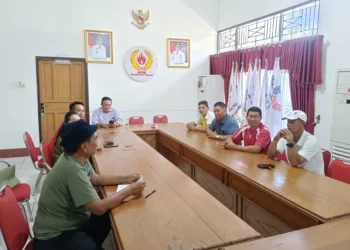 Luruskan Istilah “Legend”, Sejumlah Praktisi Senior Dayung Sambangi KONI Kalteng